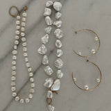 Glam Pearl Necklace